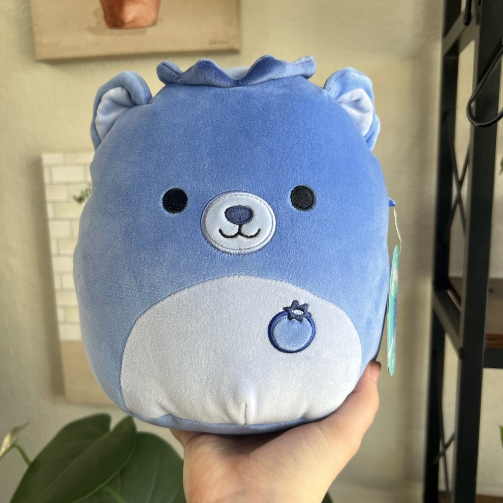 NWT 8” Brunswick the blueberry bear